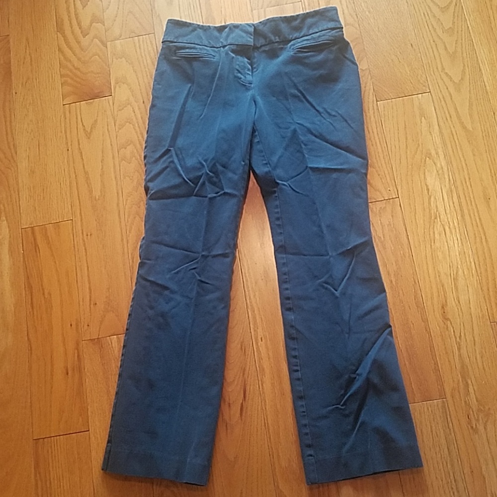 Loft "Julie" pants in forest green.